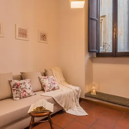 Apartament Secret Coronari